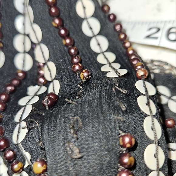 Dress with sequins and pearls - Picture 12 of 13